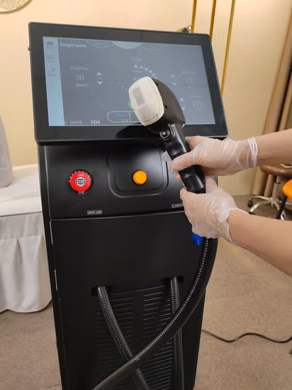 FDA 808nm Diodo di titanio Laser Depilazione IPL Opt Elight RF Cura della pelle Rassodante Ringiovanimento Ringiovanimento fotografico Attrezzatura di bellezza Macchina laser per ghiaccio